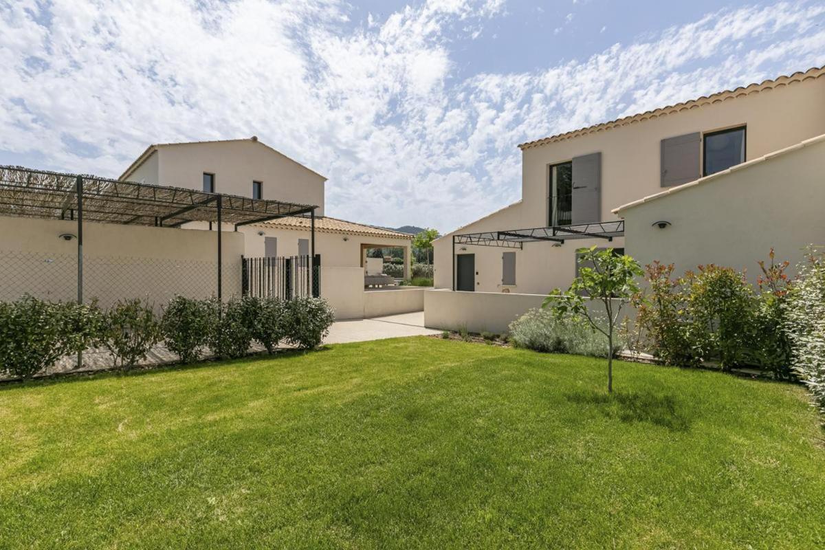 Onze Villa In Provence, Mont Ventoux, New Luxury Villa, Private Pool, Stunning Views, Outdoor Kitchen, Big Green Egg Malaucene Exterior photo